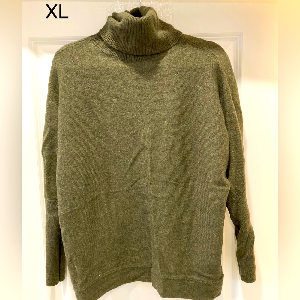 Pull vert olive en laine